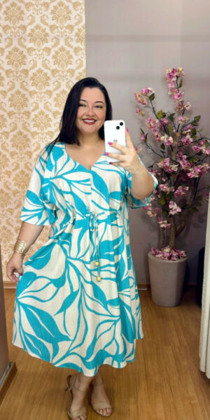 Vestido Plus Size Viscose Gabi Azul Claro G1 e G2