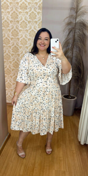 Vestido Midi Plus Size Eloah Bege Florido G2