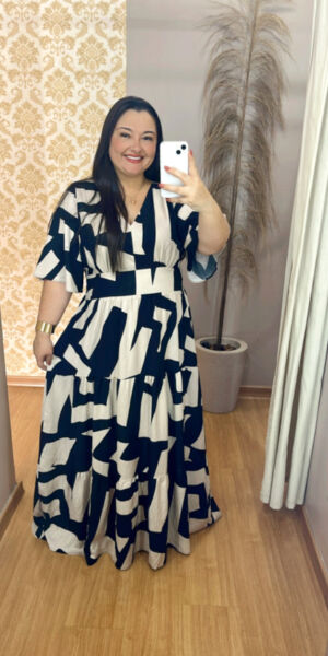 Vestido Plus Size Heloísa Viscose Preto e Bege Listrado G1 G2 G3