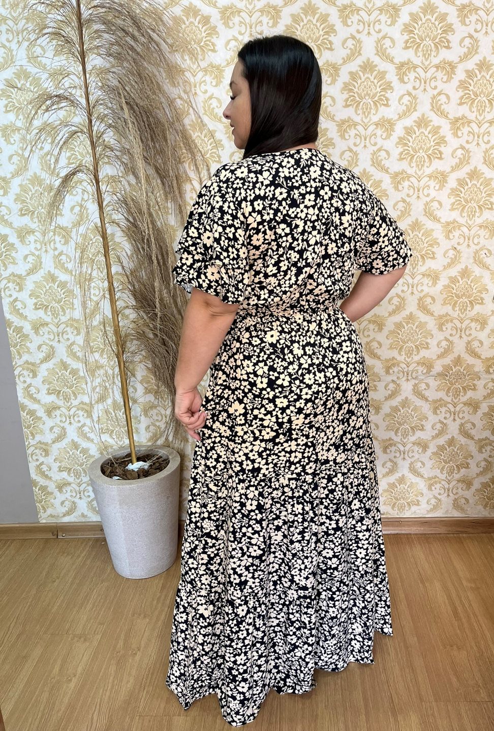 Vestido Longo Plus Size Thais Preto Estampado Viscose G2 - Imagem 2