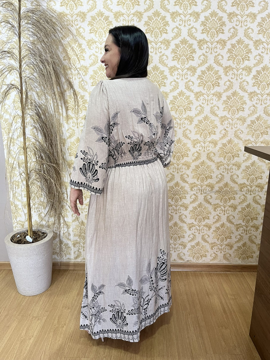 Vestido Plus Size Yasmin Viscose Gelo Piscina G1 G2 G3 - Imagem 2