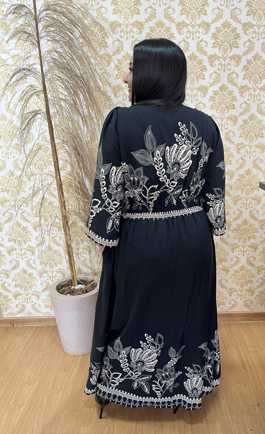 Vestido Plus Size Yasmin Viscose Preto G1 G2 - Imagem 3